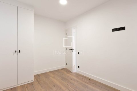 5 bedrooms villa for rent in Castelldefels, Barcelona, Catalonia, Spain № 7164 - photo 11