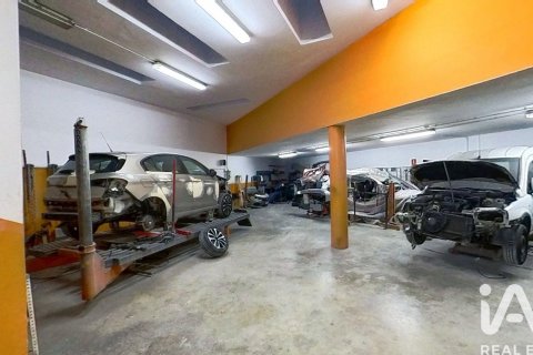6 bedrooms commercial property for rent in Torredembarra, Tarragona, Catalonia, Spain № 7590 - photo 20