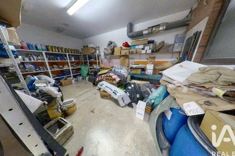 6 bedrooms commercial property for rent in Torredembarra, Tarragona, Catalonia, Spain № 7590 - photo 14