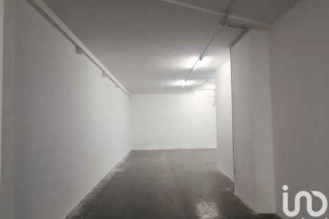 Propiedad comercial de 338 m² en alquiler en Barcelona, Cataluña, Spain № 7593 - foto 11