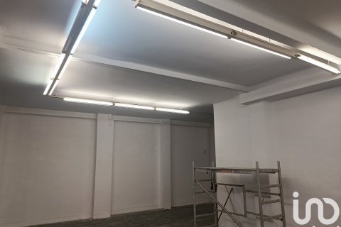 Propiedad comercial de 338 m² en alquiler en Barcelona, Cataluña, Spain № 7593 - foto 4