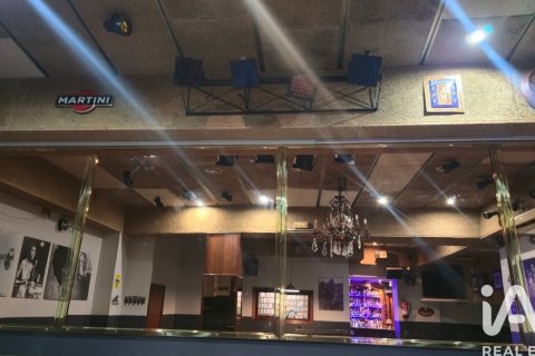 Propiedad comercial de 103 m² en alquiler en L'Hospitalet de Llobregat, Barcelona, Cataluña, Spain № 7592 - foto 24