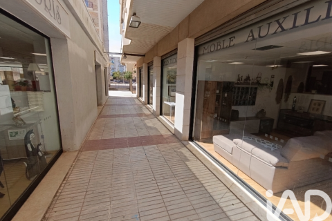 Propiedad comercial de 500 m² en alquiler en Vilanova i la Geltrú, Barcelona, Cataluña, Spain № 7587 - foto 6