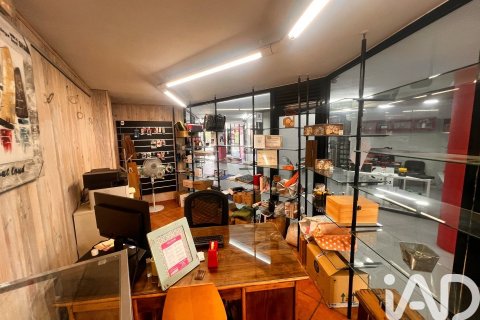 150 sq.m. commercial property for rent in Vallirana, Barcelona, Catalonia, Spain № 7591 - photo 5