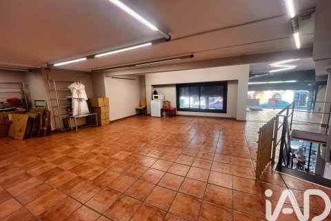 150 sq.m. commercial property for rent in Vallirana, Barcelona, Catalonia, Spain № 7591 - photo 7