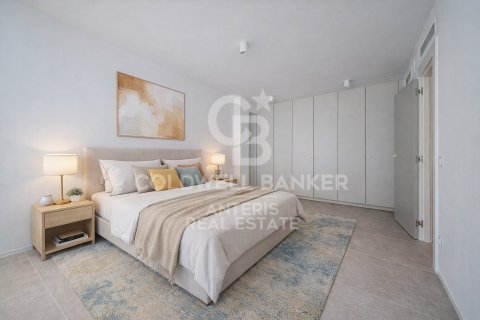 Dúplex de 2 dormitorios en venta en L'Hospitalet de Llobregat, Barcelona, Cataluña, Spain № 5298 - foto 6