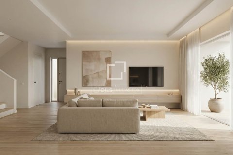 Villa de 4 dormitorios en venta en Vilanova i la Geltrú, Barcelona, Cataluña, Spain № 4600 - foto 15