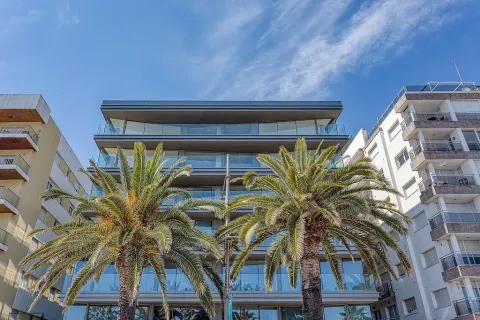 Apartamento de 3 dormitorios en venta en Lloret de Mar, Gerona, Cataluña, Spain № 4594 - foto 2