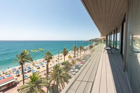 Apartamento de 3 dormitorios en venta en Lloret de Mar, Gerona, Cataluña, Spain № 4594 - foto 6