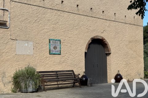 Сasa de 12 dormitorios en venta en Tarragona, Cataluña, Spain № 7311 - foto 5