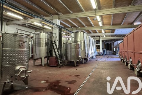 Сasa de 12 dormitorios en venta en Tarragona, Cataluña, Spain № 7311 - foto 24