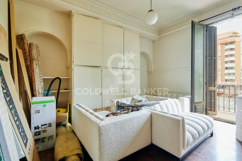 6 bedrooms apartment for rent in Barcelona, Catalonia, Spain № 8011 - photo 14