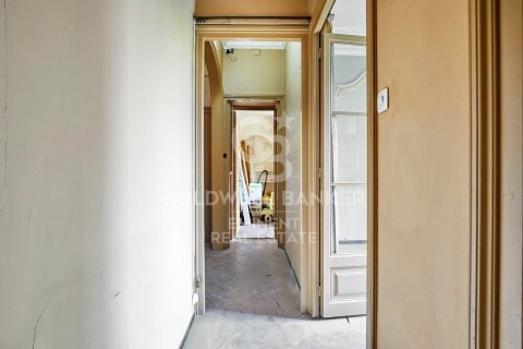 6 bedrooms apartment for rent in Barcelona, Catalonia, Spain № 8011 - photo 13