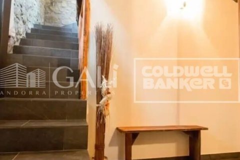 2 bedrooms house for rent in Principado De Andorra (Ninguna Poblacion Tiene C.P.), Lleida, Catalonia, Spain № 8008 - photo 6