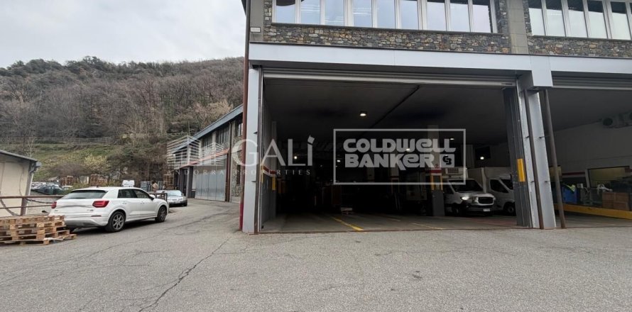 Propiedad comercial de 1900 m² en alquiler en Principado De Andorra (Ninguna Poblacion Tiene C.P.), Lérida, Cataluña, Spain № 8010