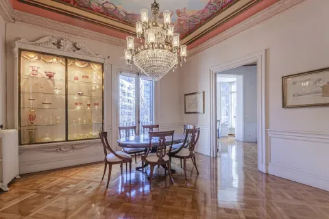 Apartamento de 3 dormitorios en venta en Barcelona, Cataluña, Spain № 1684 - foto 7