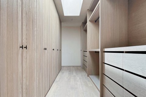 Сasa de 4 dormitorios en venta en Teia, Barcelona, Cataluña, Spain № 1688 - foto 27