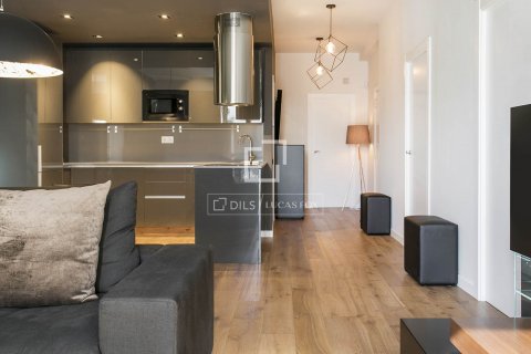 Снять в аренду квартиру в Барселона, Испания с 2 спальни, 95м², № 8591 - фото 6