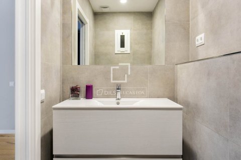 Снять в аренду квартиру в Барселона, Испания с 2 спальни, 95м², № 8591 - фото 15