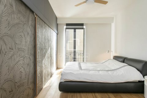 Снять в аренду квартиру в Барселона, Испания с 2 спальни, 95м², № 8591 - фото 7