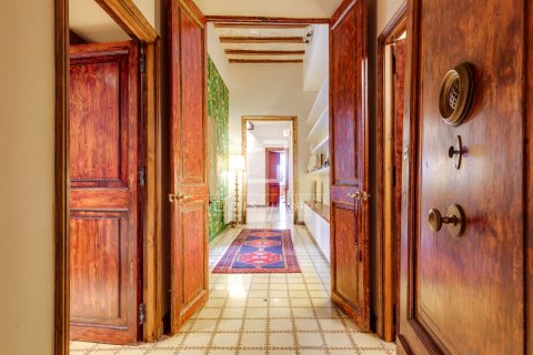 Купить квартиру в Барселона, Испания с 7 спален, 389м², № 8588 - фото 13