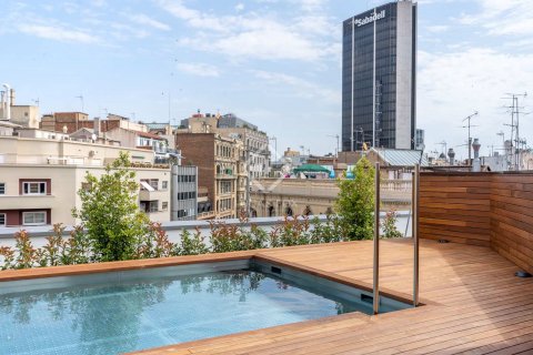 Apartamento de 3 dormitorios en venta en Barcelona, Cataluña, Spain № 8592 - foto 5