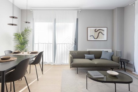 Купить квартиру в Барселона, Испания с 3 спальни, 94м², № 8593 - фото 2