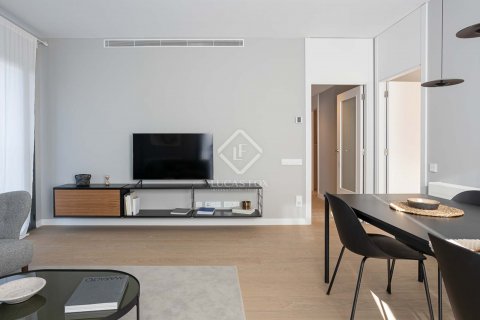 Купить квартиру в Барселона, Испания с 3 спальни, 94м², № 8593 - фото 5