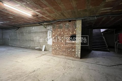 Снять в аренду коммерческую недвижимость в Андорра, Испания 355м², № 6132 - фото 7