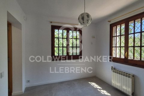 Снять в аренду дуплекс в Барселона, Испания с 4 спальни, № 6127 - фото 12