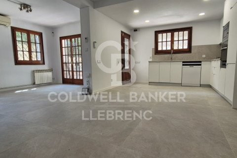 Снять в аренду дуплекс в Барселона, Испания с 4 спальни, № 6127 - фото 6