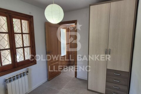 Снять в аренду дуплекс в Барселона, Испания с 4 спальни, № 6127 - фото 15