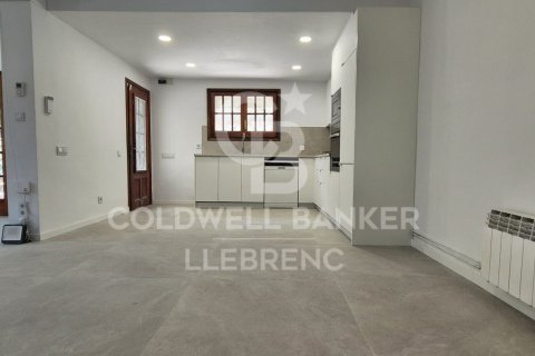 Снять в аренду дуплекс в Барселона, Испания с 4 спальни, № 6127 - фото 5