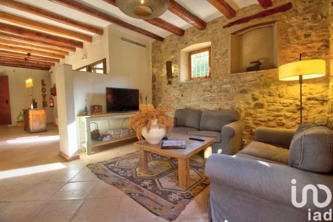 Hotel de 10 dormitorios en venta en Els Guiamets, Tarragona, Cataluña, Spain № 4994 - foto 6