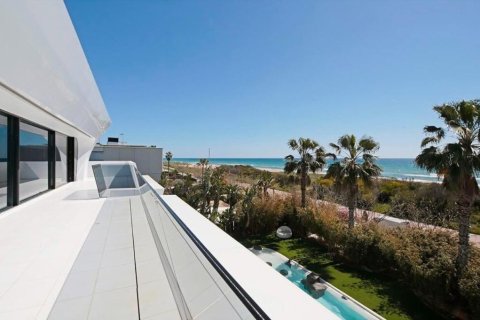 Сasa de 7 dormitorios en venta en Gavà, Barcelona, Cataluña, Spain № 6302