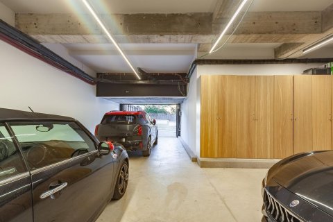 Сasa de 5 dormitorios en venta en Castelldefels, Barcelona, Cataluña, Spain № 6303 - foto 25