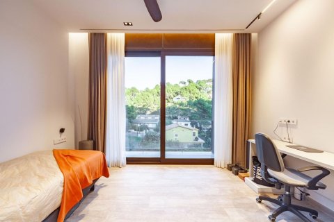 Сasa de 5 dormitorios en venta en Castelldefels, Barcelona, Cataluña, Spain № 6303 - foto 19