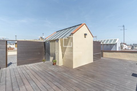 Купить квартиру в Барселона, Испания с 2 спальни, 69м², № 6597 - фото 24