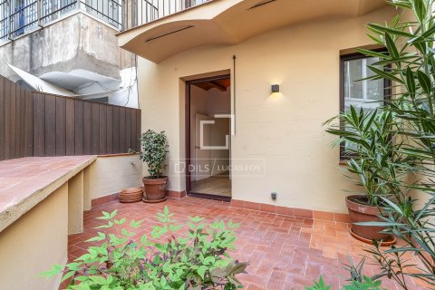 Купить квартиру в Барселона, Испания с 2 спальни, 69м², № 6597 - фото 16