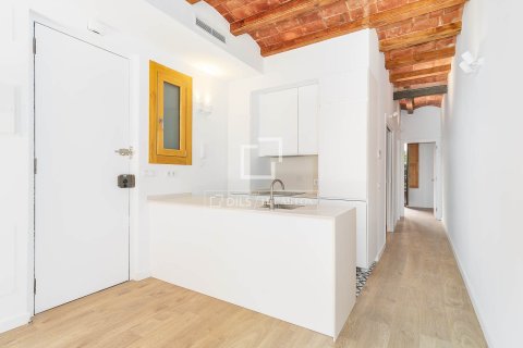 Купить квартиру в Барселона, Испания с 2 спальни, 69м², № 6597 - фото 3