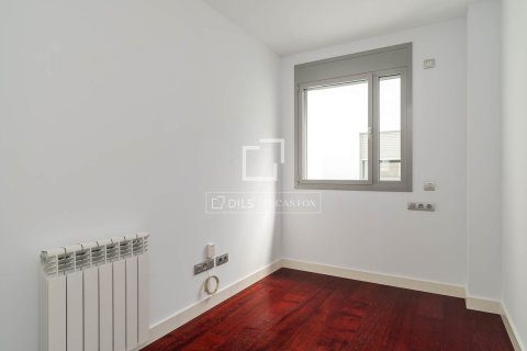 Apartamento de 2 dormitorios en venta en Barcelona, Cataluña, Spain № 6598 - foto 14