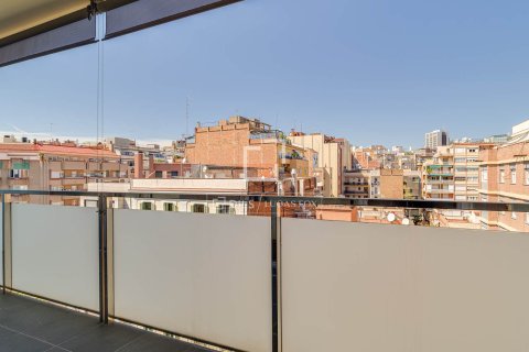 Apartamento de 2 dormitorios en venta en Barcelona, Cataluña, Spain № 6598 - foto 8
