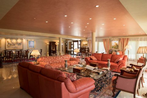 8 bedrooms villa for sale in Sitges, Barcelona, Catalonia, Spain № 6596 - photo 9