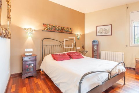 Villa de 6 dormitorios en venta en Sitges, Barcelona, Cataluña, Spain № 4119 - foto 9
