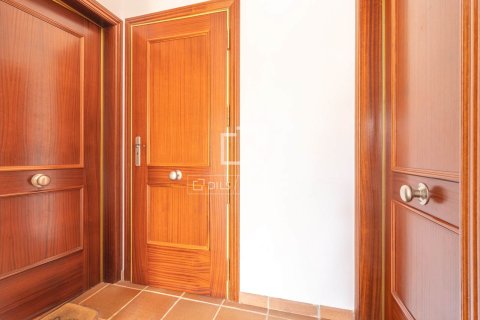 Villa de 6 dormitorios en venta en Sitges, Barcelona, Cataluña, Spain № 4119 - foto 12