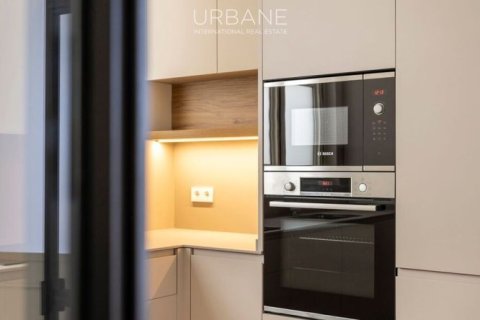 2 bedrooms apartment for sale in Eixample, Barcelona, Catalonia, Spain № 2661 - photo 8
