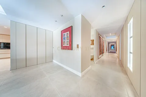 Apartamento de 4 dormitorios en venta en Barcelona, Cataluña, Spain № 6971 - foto 20
