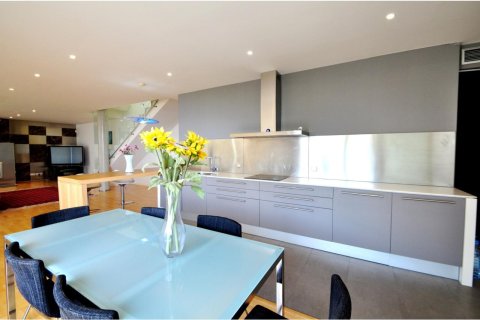 Сasa de 4 dormitorios en venta en Lloret de Mar, Gerona, Cataluña, Spain № 1376 - foto 12