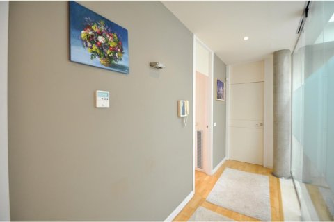 Сasa de 4 dormitorios en venta en Lloret de Mar, Gerona, Cataluña, Spain № 1376 - foto 26
