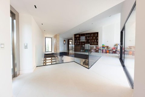 Сasa de 6 dormitorios en venta en Sant Feliu de Guíxols, Gerona, Cataluña, Spain № 1381 - foto 24